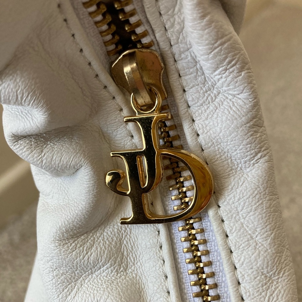 NWT ✨ Y2K Junior Drake White Leather Gold Studded Hobo Handbag Purse Bag - Picture 13 of 15